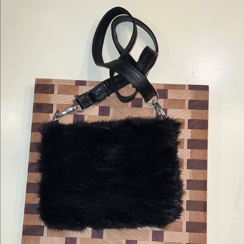Dana Stein Elegant Black Fur Crossbody Bag